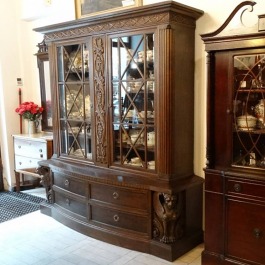 SPRZEDANA Witryna z gryfami dębowa