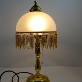 SPRZEDANA Art-deco lampka z dekoracyjnym kloszem