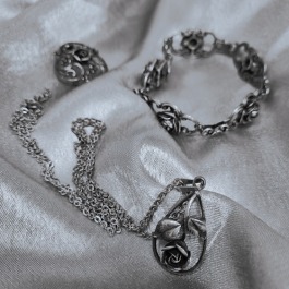 Komplet srebrnej biżuterii
