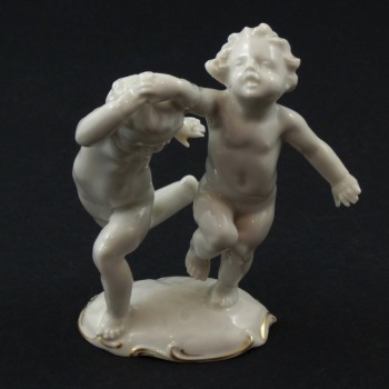 Hutschenreuther figurka Putt, proj. K.Tutter, lata 1946-1948