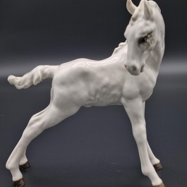 Hutschenreuther  duża figurka źrebaka lata 50- te XX w