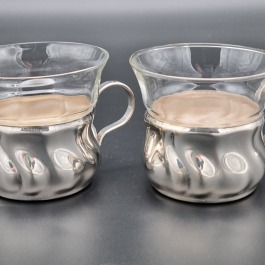 Platerowane koszyczki ze szklankami, wzór Chippendale 2 szt