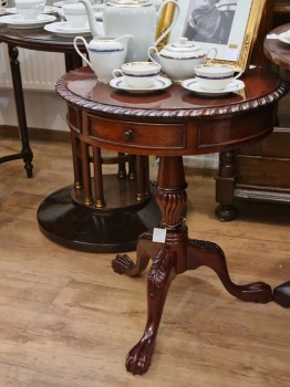 sprzedany Okrągły stolik drum table koniec XIX w.